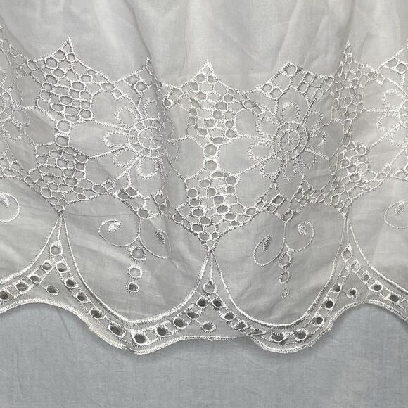 SMELL THE ROSES Blouse Cropped Embroidered Eyelet Off Shoulder Womens M White - Picture 8 of 9